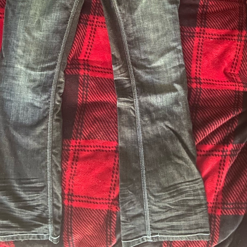 Jeans - Picture 2 of 4